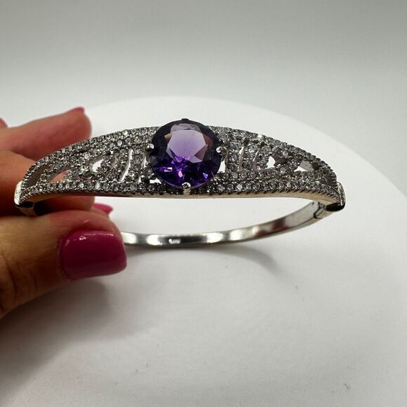 NWOT 4.91 genuine amethyst and cz clamper bracelet in sterling silver! - Picture 3 of 8